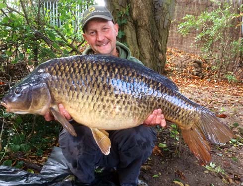 Ian Russell with a 38lb common carp from Horton