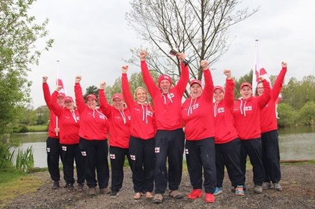 England ladies carp fishing team