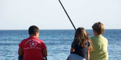 sea fishing chldren