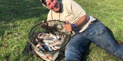 Martin Salter with a nice bag of hemp roahc from the River Thames